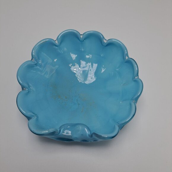 Vintage Blue Murano Glass Scalloped Decorative Bowl With Gold Accents - Picture 6 of 15